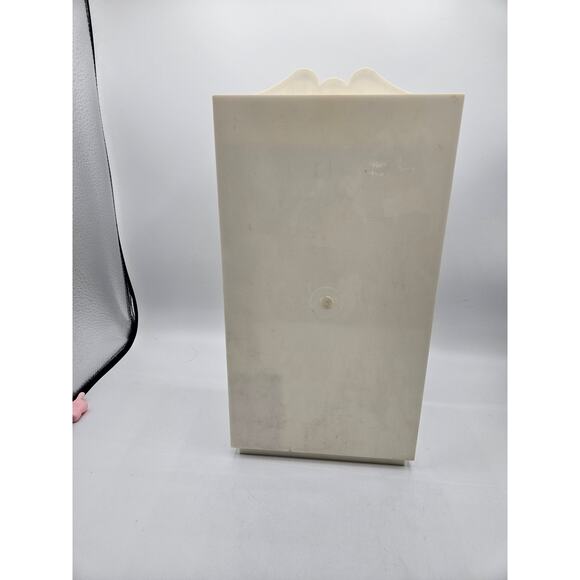 Marx Sindy‎ 1970s Wardrobe Cream Gold Trim Drawers Hangers Mirror - Picture 8 of 12